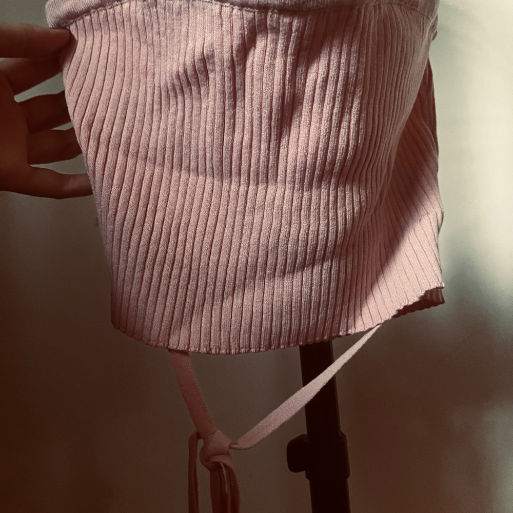 Pink Ribbed Crop Top - Picture 4 of 4